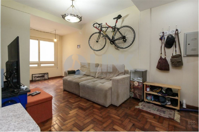 Imagem Apartamento com 1 Quarto à Venda, 75 m² em Farroupilha - Porto Alegre Imagem Apartamento com 1 Quarto à Venda, 75 m² em Farroupilha - Porto Alegre