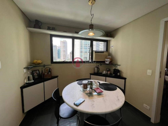 Imagem Apartamento com 3 Quartos à Venda, 219 m² em Itaim Bibi - São Paulo Imagem Apartamento com 3 Quartos à Venda, 219 m² em Itaim Bibi - São Paulo