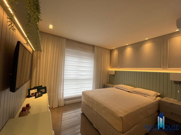 Imagem Apartamento com 3 Quartos à Venda, 190 m² em Pioneiros - Balneário Camboriú Imagem Apartamento com 3 Quartos à Venda, 190 m² em Pioneiros - Balneário Camboriú