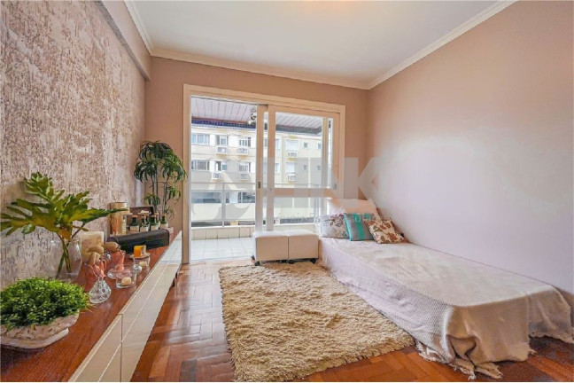 Imagem Apartamento com 1 Quarto à Venda, 56 m² em Passo Da Areia - Porto Alegre