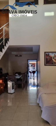 Imagem Casa com 3 Quartos à Venda, 249 m² em Vila Santa Izabel - Maringá Imagem Casa com 3 Quartos à Venda, 249 m² em Vila Santa Izabel - Maringá