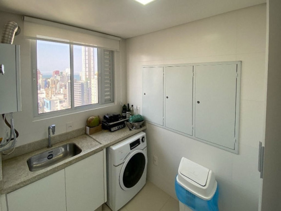 Imagem Apartamento com 3 Quartos à Venda, 140 m² em Centro - Balneário Camboriú Imagem Apartamento com 3 Quartos à Venda, 140 m² em Centro - Balneário Camboriú