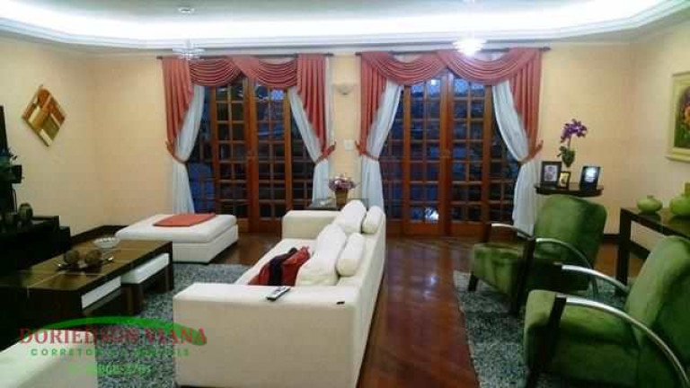 Imagem Casa com 3 Quartos à Venda, 368 m² em Jardim Bom Clima - Guarulhos Imagem Casa com 3 Quartos à Venda, 368 m² em Jardim Bom Clima - Guarulhos