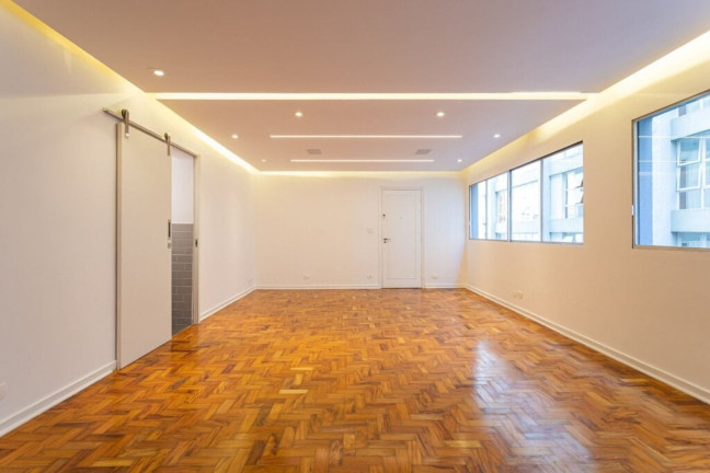 Imagem Apartamento com 3 Quartos à Venda, 125 m² em Jardim Paulista - São Paulo