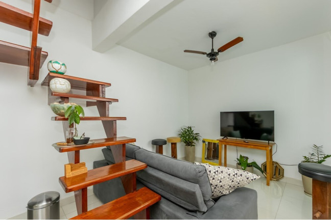 Imagem Casa com 3 Quartos à Venda, 247 m² em Guarapiranga - São Paulo