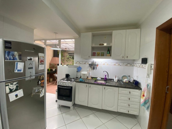 Imagem Imóvel com 2 Quartos à Venda, 77 m² em Higienópolis - Porto Alegre Imagem Imóvel com 2 Quartos à Venda, 77 m² em Higienópolis - Porto Alegre