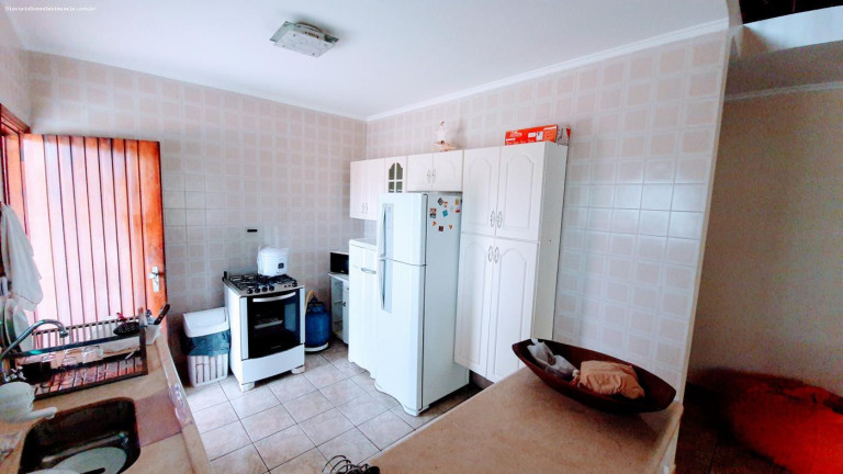 Imagem Casa com 3 Quartos à Venda, 292 m² em Cidade Nova Peruíbe - Peruíbe