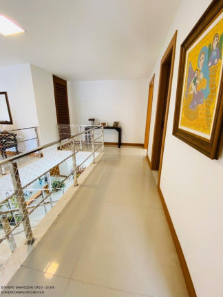 Imagem Casa com 6 Quartos à Venda, 1.300 m² em Portão - Lauro De Freitas Imagem Casa com 6 Quartos à Venda, 1.300 m² em Portão - Lauro De Freitas