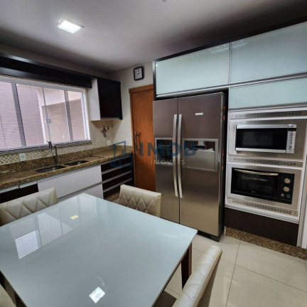 Imagem Casa com 4 Quartos à Venda, 217 m² em Amizade - Jaraguá Do Sul