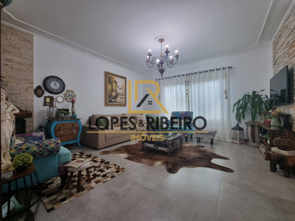 Imagem Casa com 3 Quartos à Venda, 270 m² em Jardim Paraíso - Botucatu Imagem Casa com 3 Quartos à Venda, 270 m² em Jardim Paraíso - Botucatu