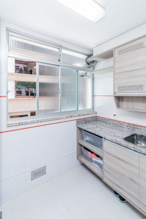 Imagem Apartamento com 3 Quartos à Venda, 110 m² em Moinhos De Vento - Porto Alegre Imagem Apartamento com 3 Quartos à Venda, 110 m² em Moinhos De Vento - Porto Alegre