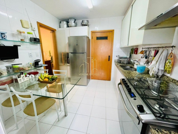 Imagem Imóvel com 3 Quartos à Venda, 137 m² em Pituba - Salvador Imagem Imóvel com 3 Quartos à Venda, 137 m² em Pituba - Salvador