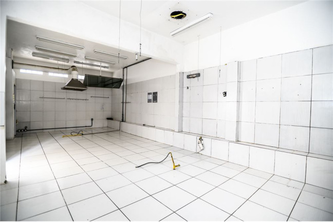 Imagem Casa com 6 Quartos à Venda,  em Passo Da Areia - Porto Alegre