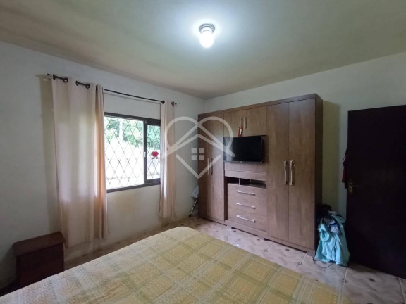Imagem Casa com 5 Quartos à Venda, 220 m² Imagem Casa com 5 Quartos à Venda, 220 m²