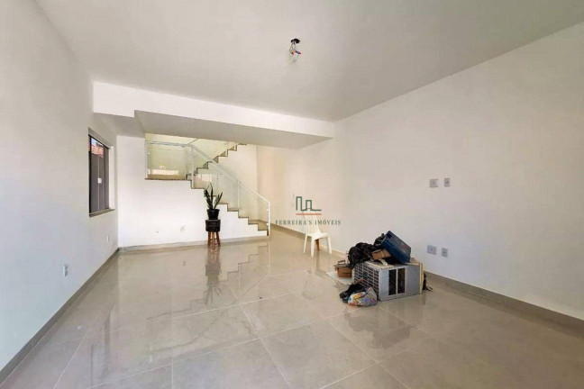 Imagem Casa com 4 Quartos à Venda ou Locação, 176 m² em Itaipu - Niterói Imagem Casa com 4 Quartos à Venda ou Locação, 176 m² em Itaipu - Niterói