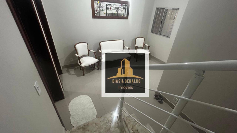 Imagem Sobrado com 3 Quartos à Venda, 240 m² em Borda Da Mata - Caçapava Imagem Sobrado com 3 Quartos à Venda, 240 m² em Borda Da Mata - Caçapava