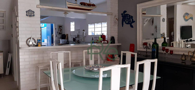 Imagem Casa com 5 Quartos à Venda, 200 m² em Vila Velha - Angra Dos Reis Imagem Casa com 5 Quartos à Venda, 200 m² em Vila Velha - Angra Dos Reis