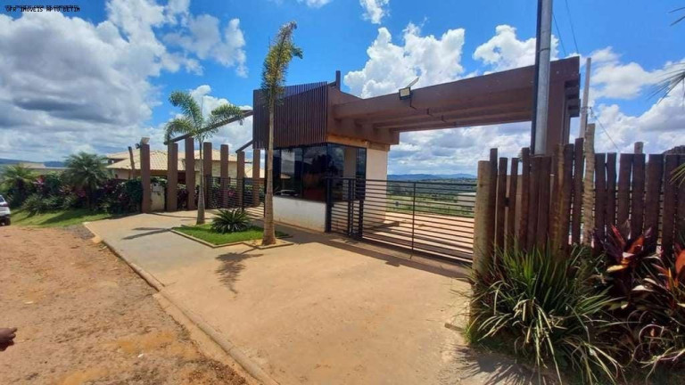 Imagem Casa com 3 Quartos à Venda, 500 m² em Vivendas Do Vale - Mateus Leme Imagem Casa com 3 Quartos à Venda, 500 m² em Vivendas Do Vale - Mateus Leme