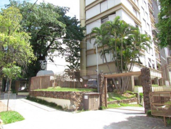 Imagem Imóvel com 4 Quartos à Venda, 367 m² em Floresta - Porto Alegre Imagem Imóvel com 4 Quartos à Venda, 367 m² em Floresta - Porto Alegre
