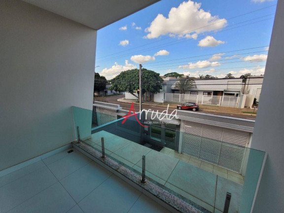 Imagem Sobrado com 3 Quartos à Venda, 184 m² em Tropical - Cascavel Imagem Sobrado com 3 Quartos à Venda, 184 m² em Tropical - Cascavel
