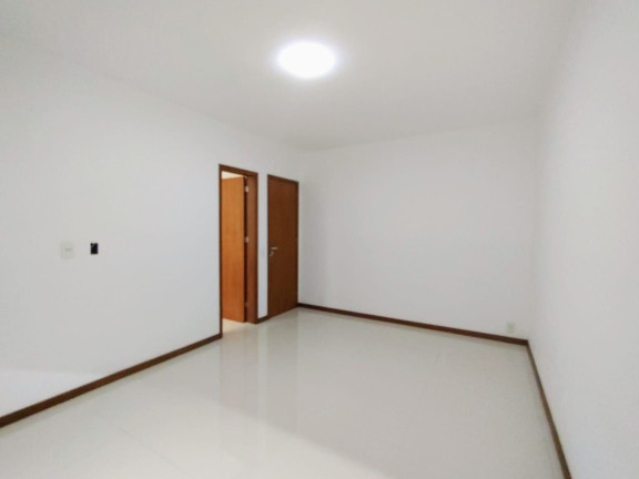 Imagem Imóvel com 3 Quartos à Venda, 153 m² em Alto - Teresópolis Imagem Imóvel com 3 Quartos à Venda, 153 m² em Alto - Teresópolis