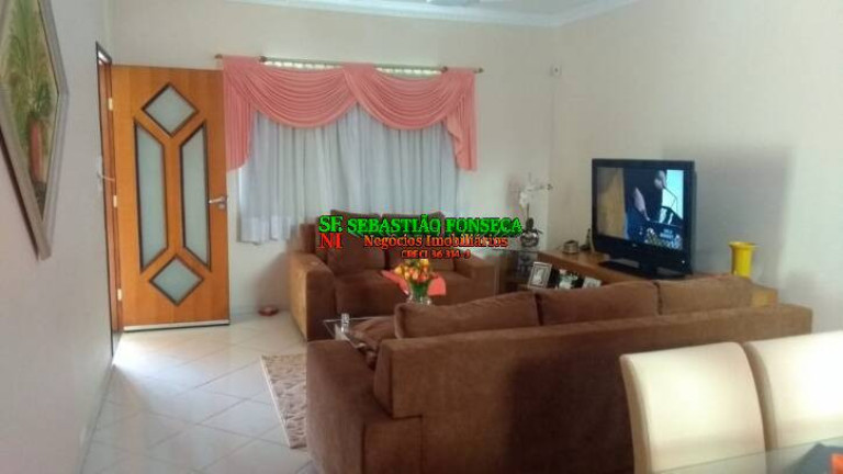 Casa com 3 Quartos à Venda, 260 m² em Cidade Jardim - Jacareí
