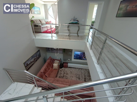 Imagem Casa com 6 Quartos à Venda, 377 m² em Fazenda - Itajaí Imagem Casa com 6 Quartos à Venda, 377 m² em Fazenda - Itajaí