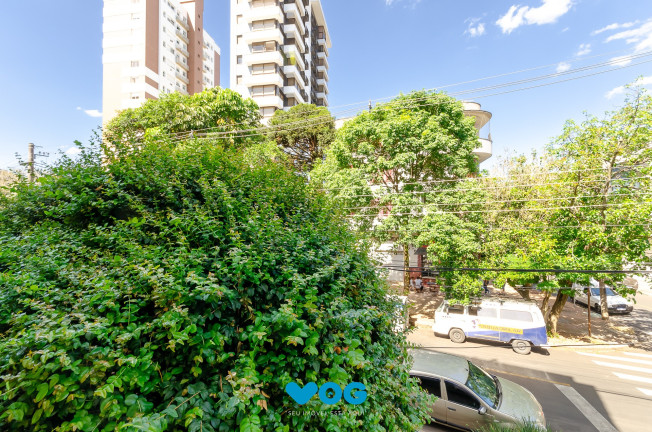 Imagem Imóvel com 3 Quartos à Venda, 119 m² em Petrópolis - Porto Alegre