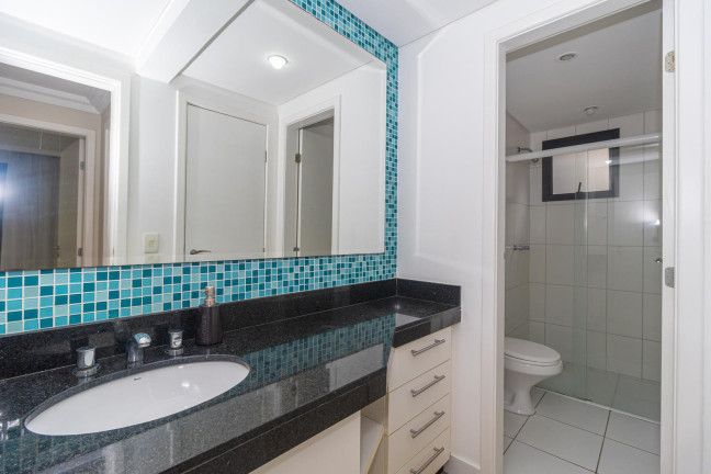 Imagem Apartamento com 2 Quartos para Alugar, 64 m² em Bigorrilho - Curitiba Imagem Apartamento com 2 Quartos para Alugar, 64 m² em Bigorrilho - Curitiba