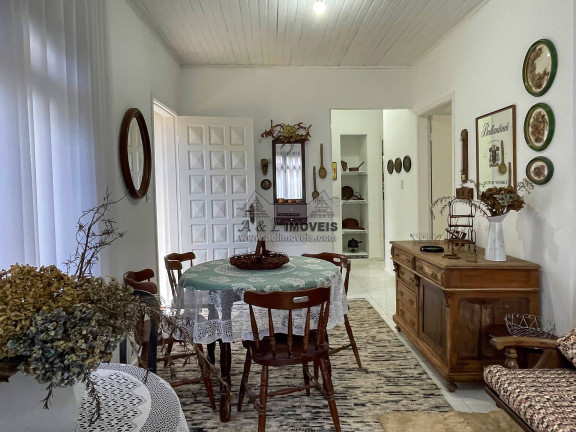 Imagem Casa de Condomínio com 2 Quartos à Venda, 80 m² em Imbiri - Campos Do Jordão Imagem Casa de Condomínio com 2 Quartos à Venda, 80 m² em Imbiri - Campos Do Jordão