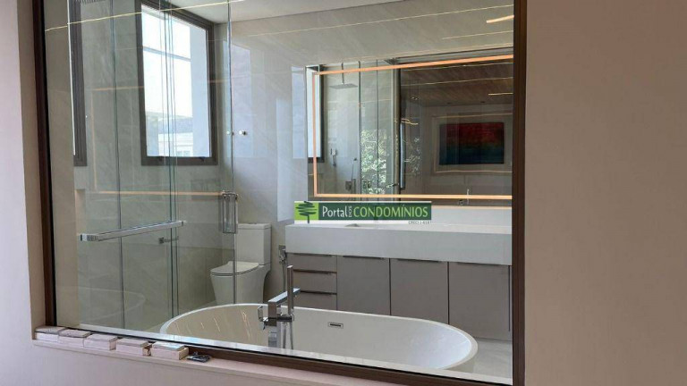 Imagem Casa com 4 Quartos à Venda, 466 m² em Campo Comprido - Curitiba