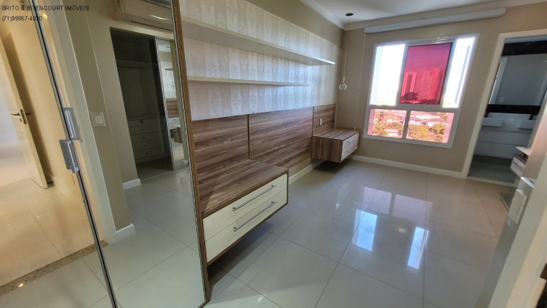 Imagem Imóvel com 3 Quartos à Venda, 165 m² em Patamares - Salvador