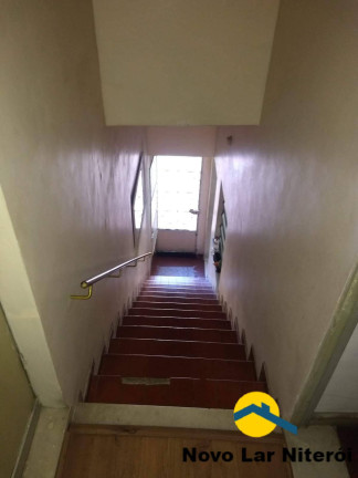 Imagem Casa com 4 Quartos à Venda, 300 m² em Santa Rosa - Niterói Imagem Casa com 4 Quartos à Venda, 300 m² em Santa Rosa - Niterói