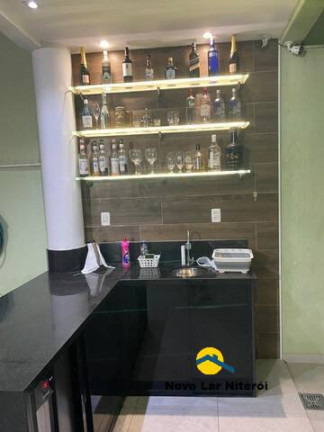 Imagem Casa com 4 Quartos à Venda, 300 m² em Camboinhas - Niterói Imagem Casa com 4 Quartos à Venda, 300 m² em Camboinhas - Niterói