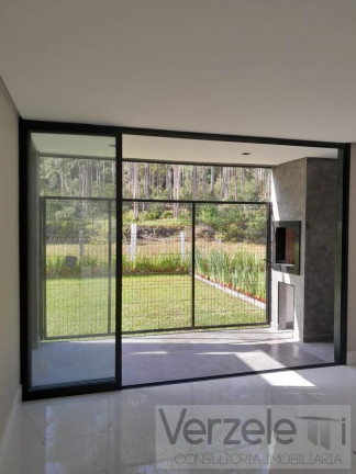 Imagem Casa com 2 Quartos à Venda, 182 m² em São Francisco De Assis - Camboriú