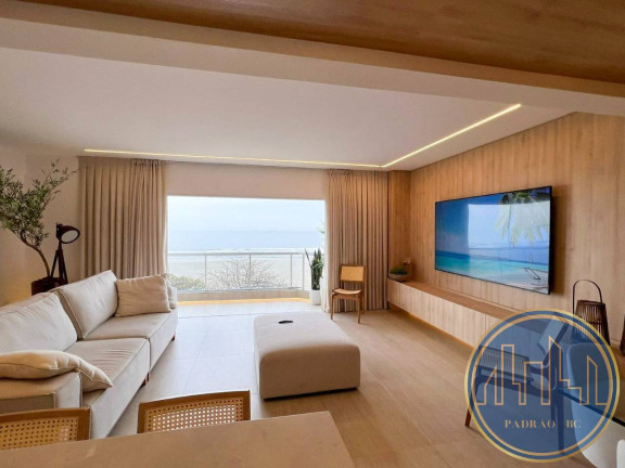 Imagem Apartamento com 4 Quartos para Temporada,  em Centro - Balneário Camboriú