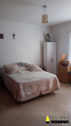 Imagem Casa com 3 Quartos à Venda, 170 m² em Piraporinha - Diadema Imagem Casa com 3 Quartos à Venda, 170 m² em Piraporinha - Diadema