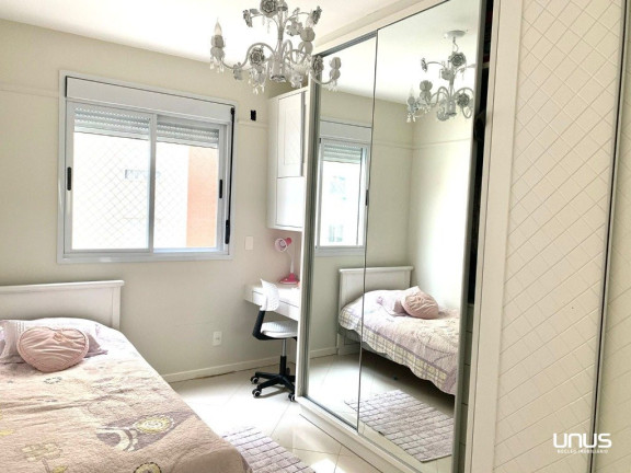 Imagem Apartamento com 3 Quartos à Venda, 125 m² em Agronômica - Florianópolis