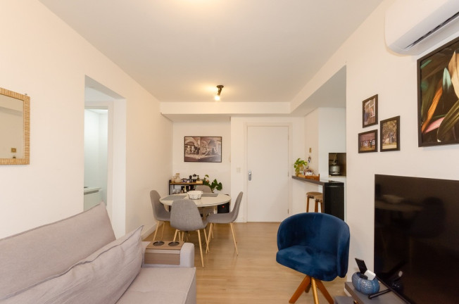 Imagem Apartamento com 3 Quartos à Venda, 65 m² em Petrópolis - Porto Alegre Imagem Apartamento com 3 Quartos à Venda, 65 m² em Petrópolis - Porto Alegre
