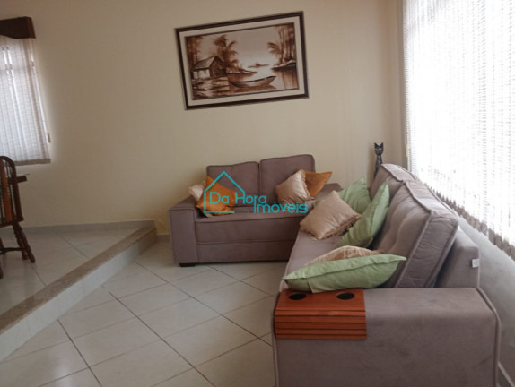 Imagem Casa com 3 Quartos à Venda, 157 m² em Solemar - Praia Grande