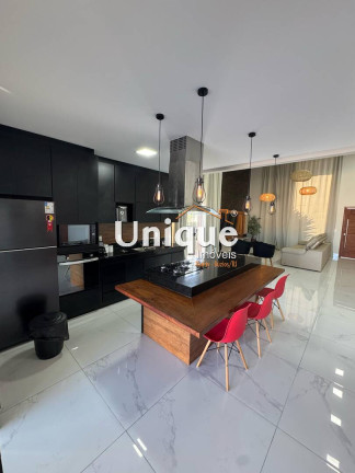 Imagem Casa com 3 Quartos à Venda, 425 m² em Estrada Do Guriri - Cabo Frio Imagem Casa com 3 Quartos à Venda, 425 m² em Estrada Do Guriri - Cabo Frio