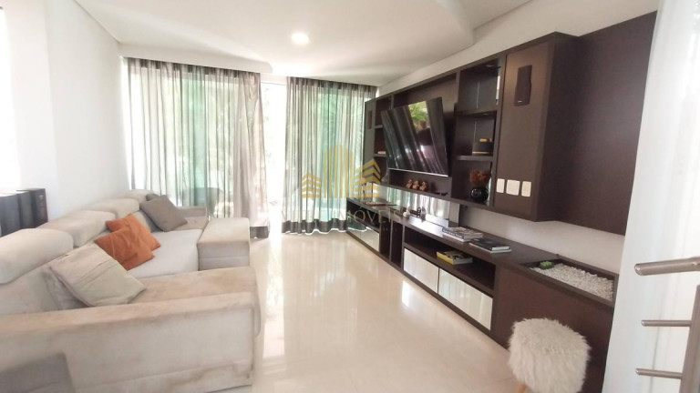 Imagem Casa com 4 Quartos à Venda, 350 m² em Alphaville Dom Pedro - Campinas Imagem Casa com 4 Quartos à Venda, 350 m² em Alphaville Dom Pedro - Campinas