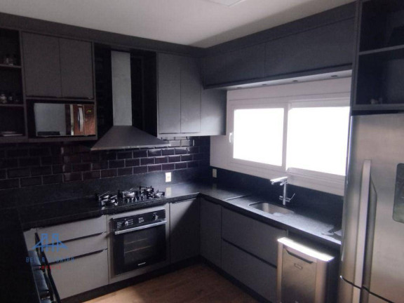 Imagem Casa com 3 Quartos à Venda, 280 m² em Trindade - Florianópolis Imagem Casa com 3 Quartos à Venda, 280 m² em Trindade - Florianópolis