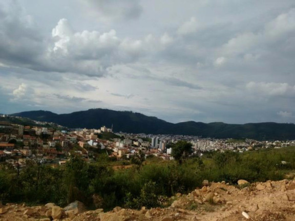 Imagem Terreno à Venda, 250 m² em Jardim Bandeirantes - Pocos De Caldas Imagem Terreno à Venda, 250 m² em Jardim Bandeirantes - Pocos De Caldas