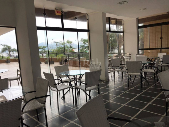 Imagem Apartamento com 3 Quartos à Venda, 110 m² em Pioneiros - Balneário Camboriú