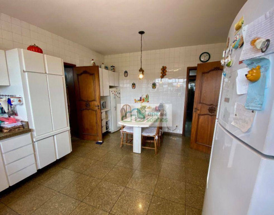 Imagem Sobrado com 4 Quartos à Venda, 500 m² em Pacaembu - São Paulo Imagem Sobrado com 4 Quartos à Venda, 500 m² em Pacaembu - São Paulo
