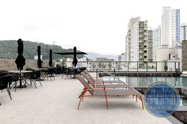 Imagem Apartamento com 4 Quartos à Venda, 135 m² em Centro - Balneário Camboriú