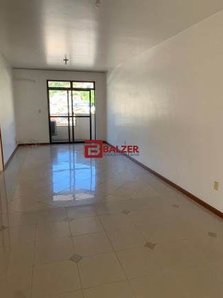 Imagem Apartamento com 2 Quartos à Venda, 126 m² em Centro - Florianópolis Imagem Apartamento com 2 Quartos à Venda, 126 m² em Centro - Florianópolis