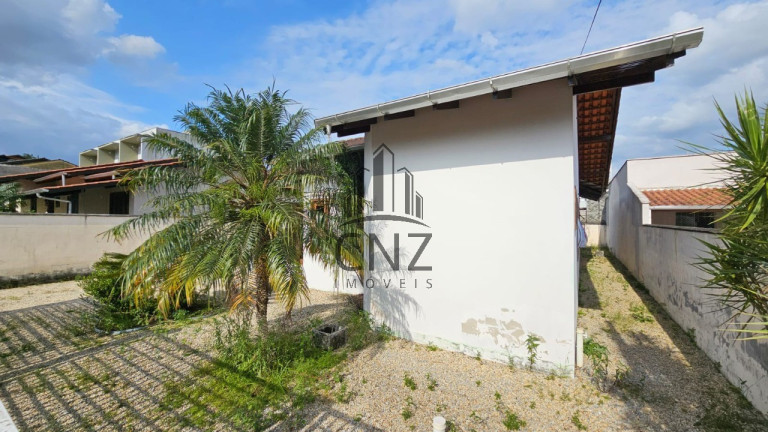 Imagem Casa com 2 Quartos à Venda, 120 m² em Dom Joaquim - Brusque Imagem Casa com 2 Quartos à Venda, 120 m² em Dom Joaquim - Brusque
