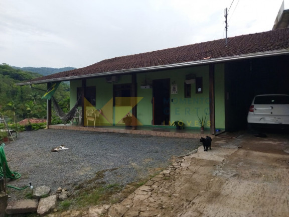 Imagem Casa com 3 Quartos à Venda, 153 m² em Velha - Blumenau Imagem Casa com 3 Quartos à Venda, 153 m² em Velha - Blumenau